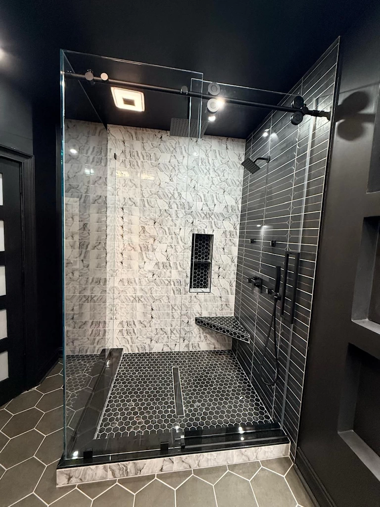Custom glass shower panels in Atlanta Georgia