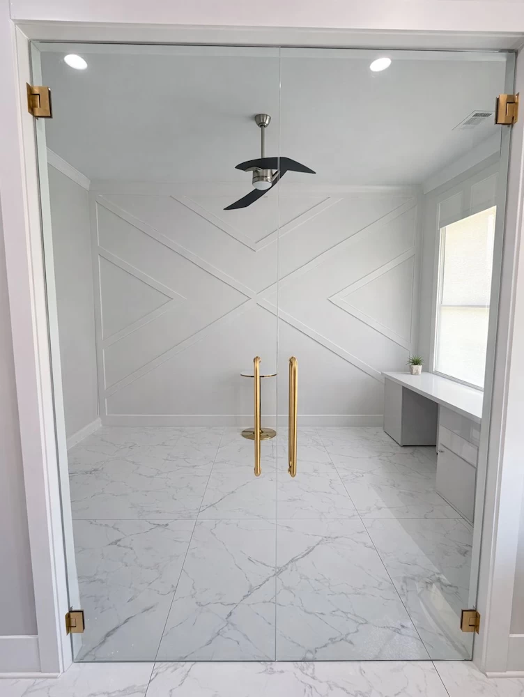 Professional glazing tools and shower door supplies